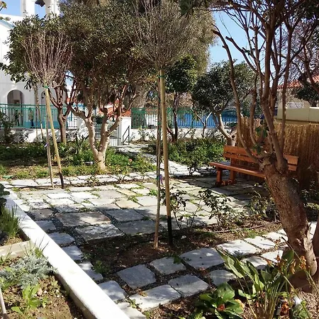 Palaia Hora & Studio Hébergement de vacances